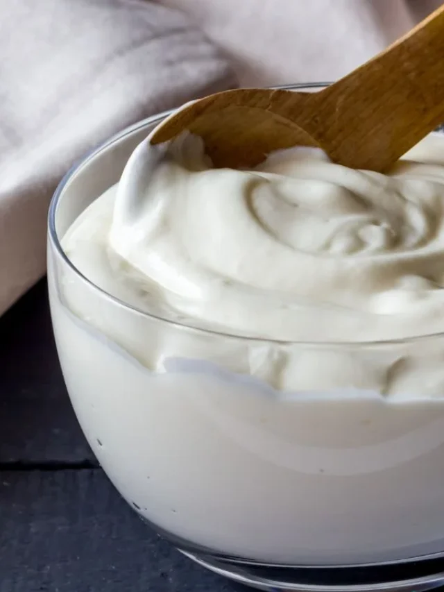 3 maneiras criativas de usar o iogurte VENCIDO