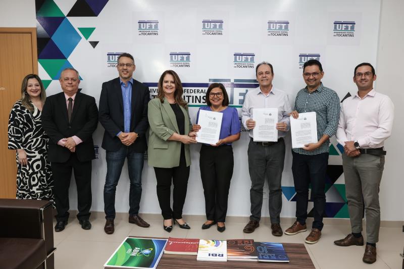 Prefeitura de Palmas e UFT firmam contrato para concurso na área da Educação