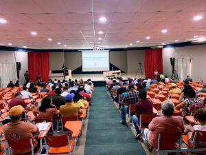 Vereador Mauro Lacerda participa da 2ª audiência pública para tratar de soluções no trânsito da Av. Tocantins em Taquaralto