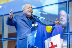 Aprovação do governo Lula registra 37% entre brasileiros, aponta pesquisa