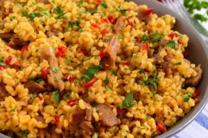 Arroz carreteiro - Reprodução Canva