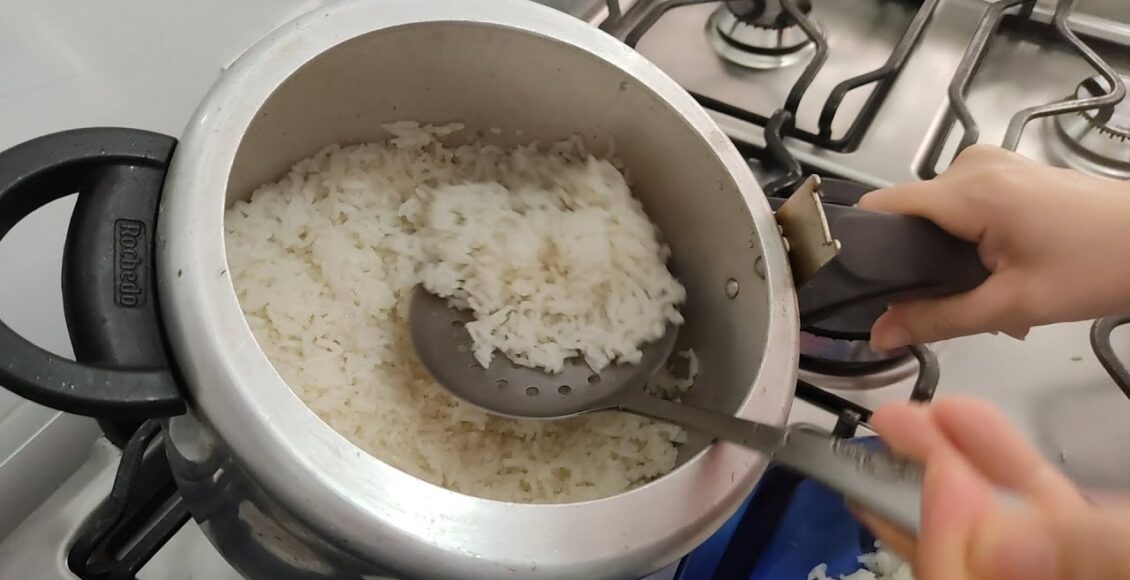 Aprenda a fazer um arroz de panela de pressão delicioso