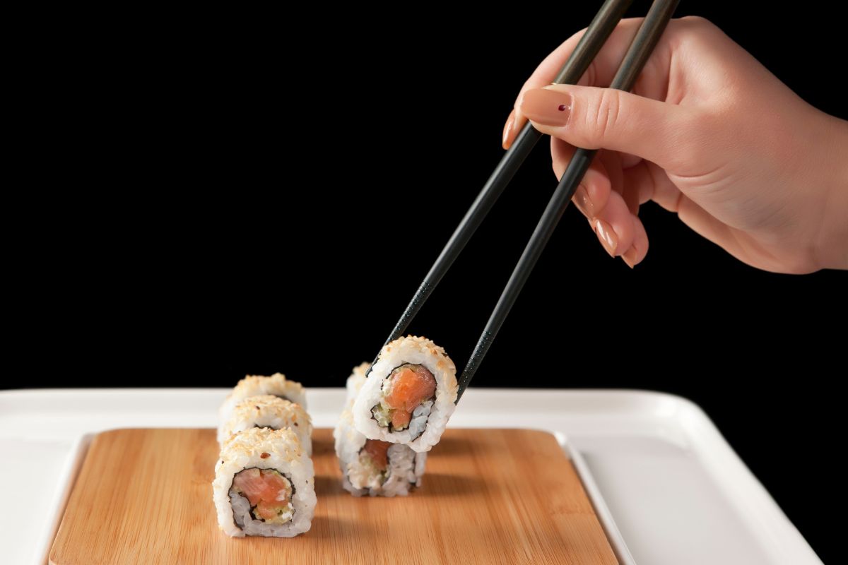 Sushi em casa - Canva