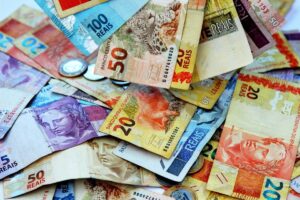 Benefício de Prestação Continuada: lei que garante R$1.320 mensais para brasileiros! Foto: reprodução internet.