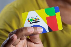 Novo Bolsa Família: beneficiários poderão sacar R$1.000 ainda em julho! Foto: reprodução internet.