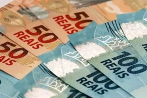 Saque-aniversário: entenda como funciona e suas consequências