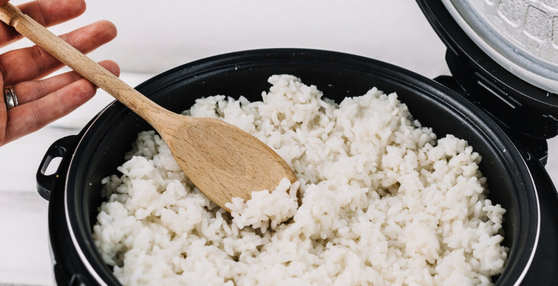 Aprenda a maneira correta de requentar o arroz - Canva