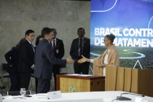 Governo do Tocantins adere a pacto com estados do Matopiba e governo federal contra desmatamento e incêndios no Cerrado