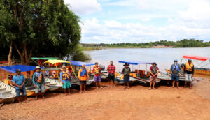 Travessia gratuita de barcos entre Aguiarnópolis e Estreito é implementada com apoio do Governo após queda da Ponte JK
