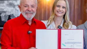 Lula indica Verônica Abdalla Sterman para o Superior Tribunal Militar, segunda mulher a integrar a corte