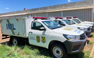 IML busca familiares de homem não identificado encontrado morto após atropelamento na BR-153