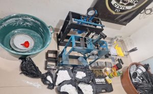 Dupla é presa após perseguição com cocaína no carro e outros 10 kg em laboratório usado para refino da droga