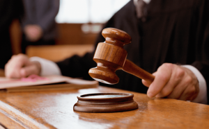 Advogado é condenado a mais de 13 anos por falsificação de documentos e apropriação de dinheiro de herdeiros