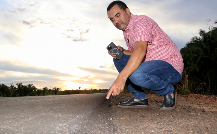 Governador Wanderlei Barbosa promete entrega de trecho da TO-201 até junho e prevê conclusão total da obra até agosto Governador Wanderlei Barbosa promete entrega de trecho da TO-201 até junho e prevê conclusão total da obra até agosto