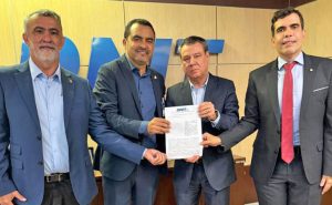 Governo e DNIT firmam acordo para recuperar 380 km de rodovias danificadas após queda da ponte JK na BR-226