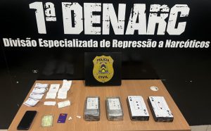 Passageira é flagrada com drogas no terminal de Palmas após sair de Teresina com entorpecentes na mochila