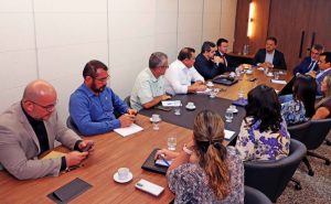 Novo PCCR da Educação será enviado em setembro com reajustes previstos para outubro; salários podem chegar a R$ 14,9 mil