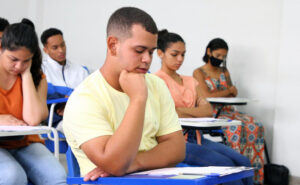 Inscrições para vestibular EaD da Unitins encerram nesta terça-feira, 23