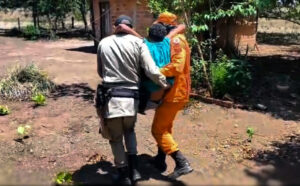 Homem desaparecido em mata é encontrado debilitado e resgatado por equipes com apoio de cão farejador e drones