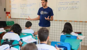 Prefeitura de Palmas regulamenta contratação imediata de professores substitutos para cobrir licenças