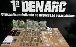 Casal é preso por suspeita de tráfico de drogas em esquema de delivery em Palmas