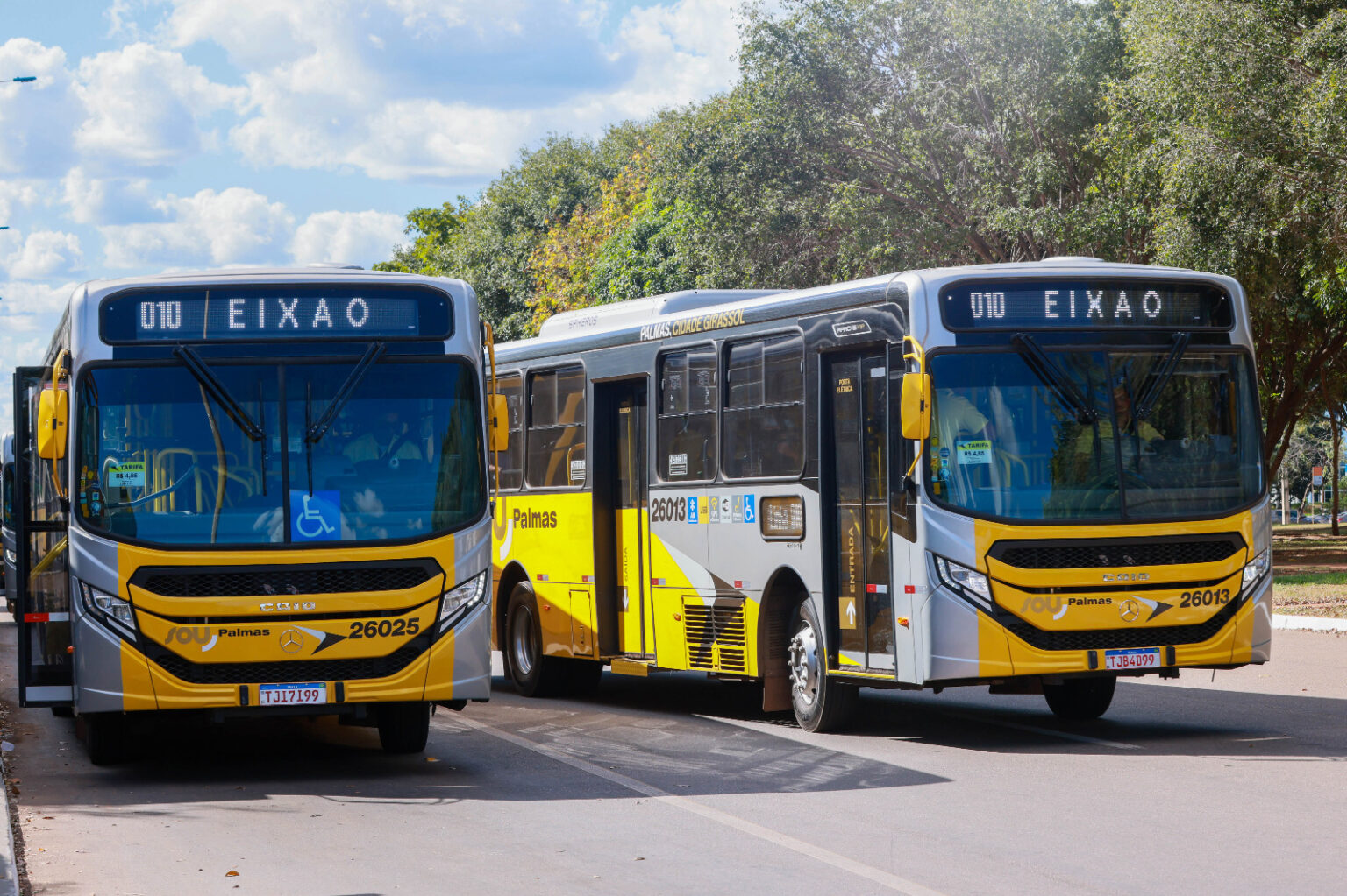 Palmas terá linha especial de ônibus para transporte gratuito aos cemitérios no Dia de Finados neste domingo, 2