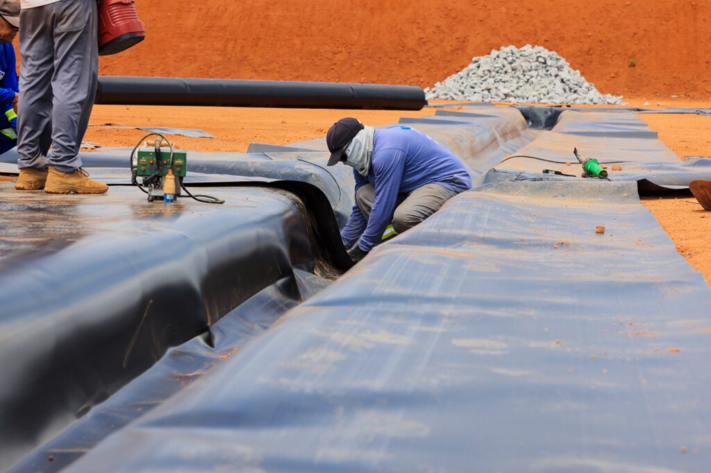 Obra de ampliação do aterro sanitário de Palmas começa com etapa que impede contaminação do solo