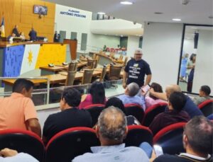 PCCR da Educação é aprovado pela Assembleia e categoria pressiona por sanção do governador