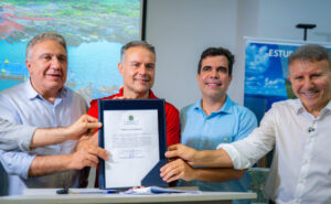 Governador Laurez Moreira e ministro Renan Filho assinam termo para estudos de federalização da TO-080