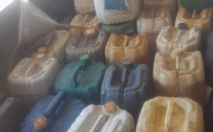 Homem é preso após flagrante de venda e armazenamento irregular de gasolina em Palmas