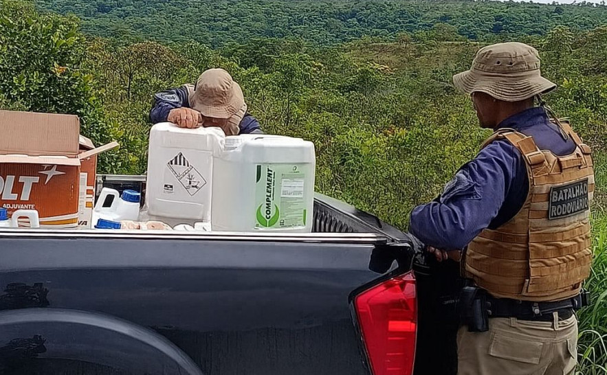 Carga com 380 litros de veneno agrícola sem nota é apreendida em bloqueio na TO-040