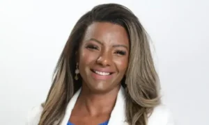 Professora Maria Santana Milhomem toma posse como 1ª reitora negra da UFT nesta quinta-feira, 13