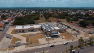 Homem que matou vítima a golpes de bloco de cimento e madeira enquanto ela dormia é condenado a 19 anos de prisão