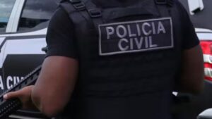 Três adolescentes são apreendidos por tentativa de homicídio após atraírem homem para emboscada e atacá-lo com facadas