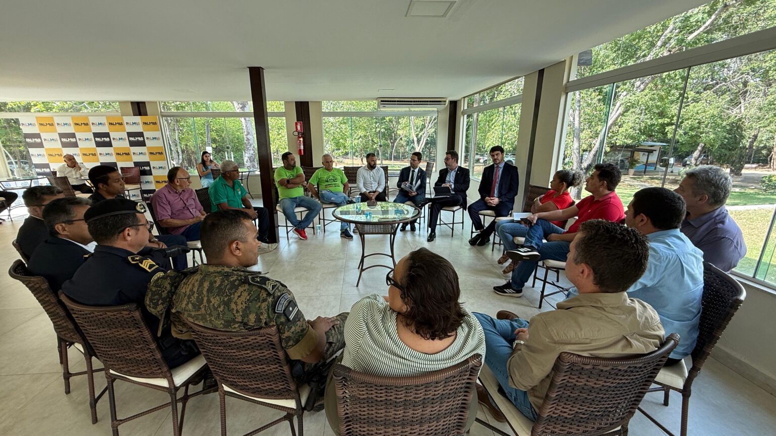 Revisão salarial dos servidores de Palmas deve ser paga só em 2026, propõe Prefeitura