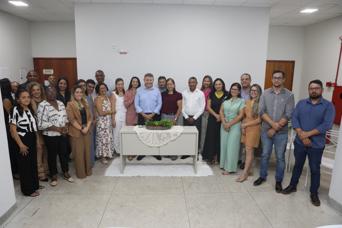 Prefeito Eduardo Siqueira anuncia que conselheiros tutelares vão ganhar auxílio-saúde