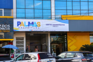 Prefeitura de Palmas pagará salário de novembro, primeira parte do 13º e benefícios da Educação no dia 28