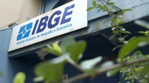 IBGE abre maior concurso temporário da história com quase 10 mil vagas; confira