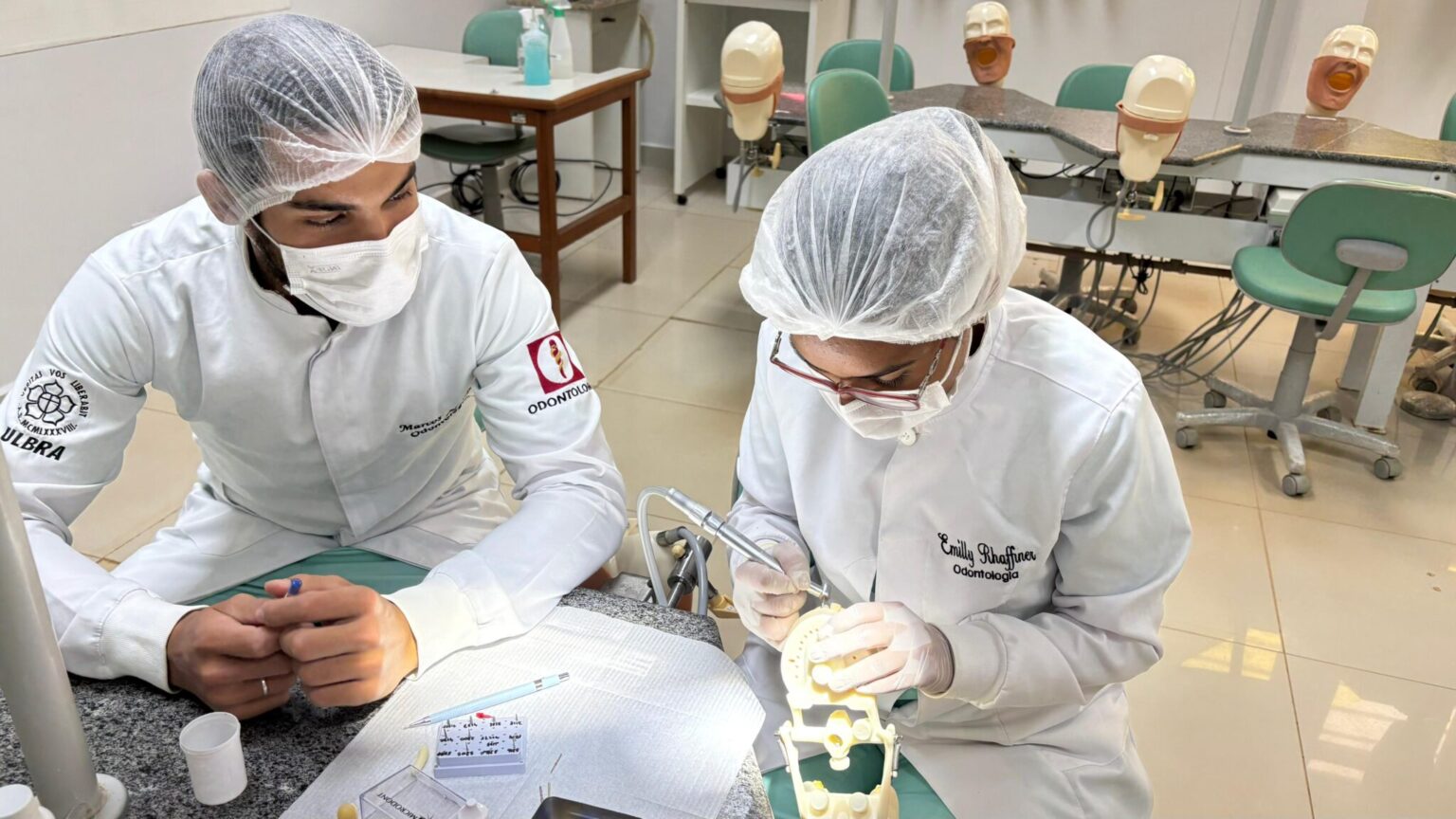 Prefeitura de Palmas lança edital com mais de 100 vagas em residências na área da Saúde com bolsa de R$ 4,1 mil