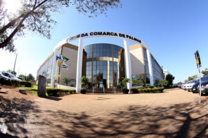 Homem é condenado a 25 anos de prisão por matar adolescente com facadas pelas costas em Taquaralto