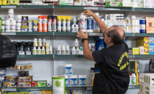 Adapec abre prazo de recadastramento e mais de 500 lojas agropecuárias precisam regularizar situação