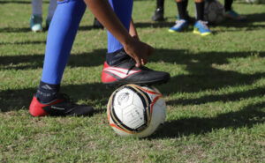 Matrículas abertas para a Escolinha Nilton Santos com vagas para crianças e adolescentes; veja como se inscrever