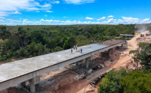 Com investimento de quase R$ 12 milhões, Ponte Caracol avança 75% e vai ligar São Félix a Lizarda no Jalapão