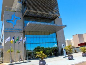 Justiça Federal do TO abre seleção para servidores com vagas em Palmas; confira valores e como participar