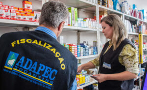 Adapec alerta que mais de 500 agroindústrias e lojas agropecuárias precisam se recadastrar para evitar multas e interdição
