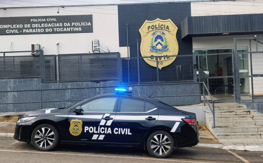 Sobrinha é indiciada por furtar cartão e gastar dinheiro do tio idoso em compras e saques; pena pode chegar a 8 anos