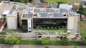 Homem que esfaqueou companheira dentro de casa por não obedecer ordem é condenado a 20 anos de prisão em Araguaína