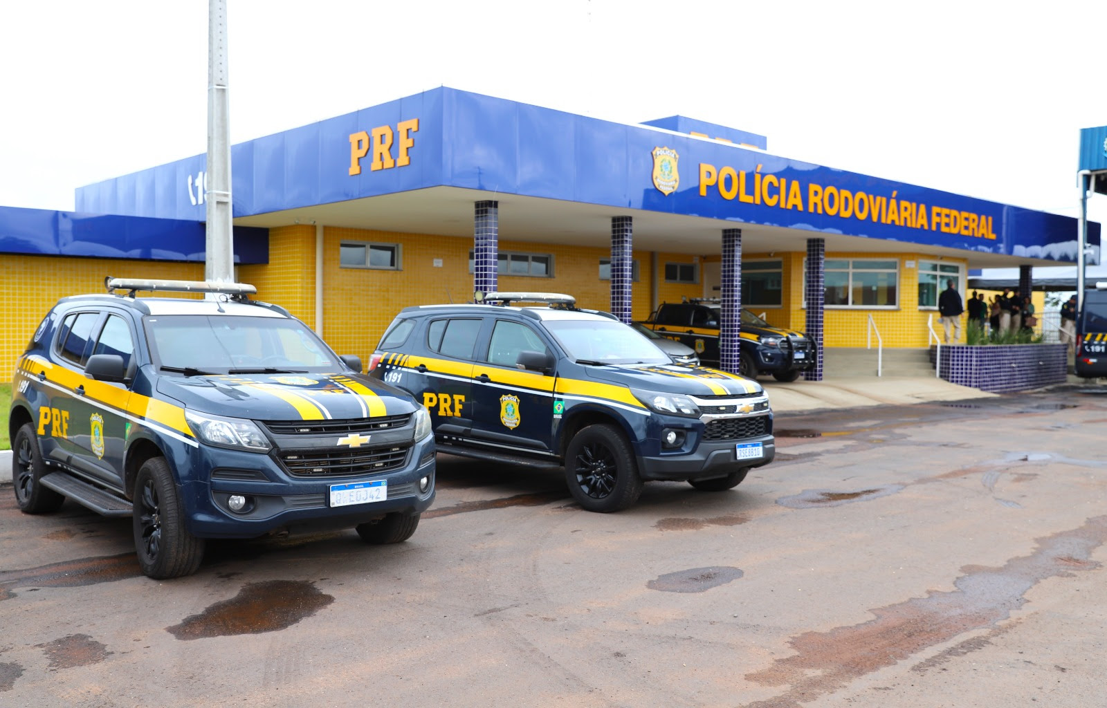 Mulher se passa por advogada e é presa ao tentar retirar caminhão com documento falso em Araguaína