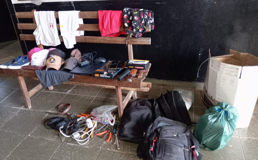 Homem é preso com objetos furtados e notebook de órgão público em hotel de Guaraí
