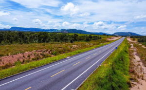 Com investimento de R$ 65,8 milhões, TO-387 que liga Conceição do Tocantins a Taipas entra na fase final